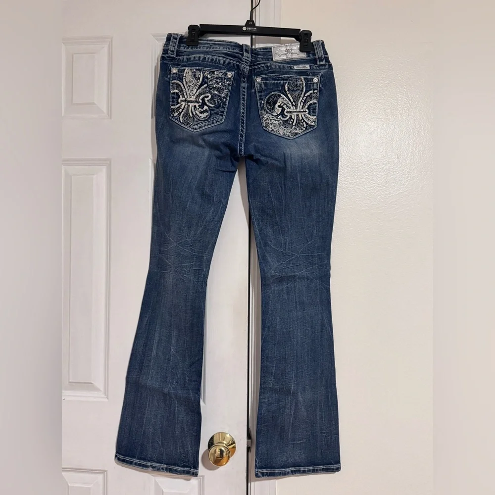 Miss Me Fleur De Lis Bootcut Jeans Med Wash Rhinestone Pockets 30